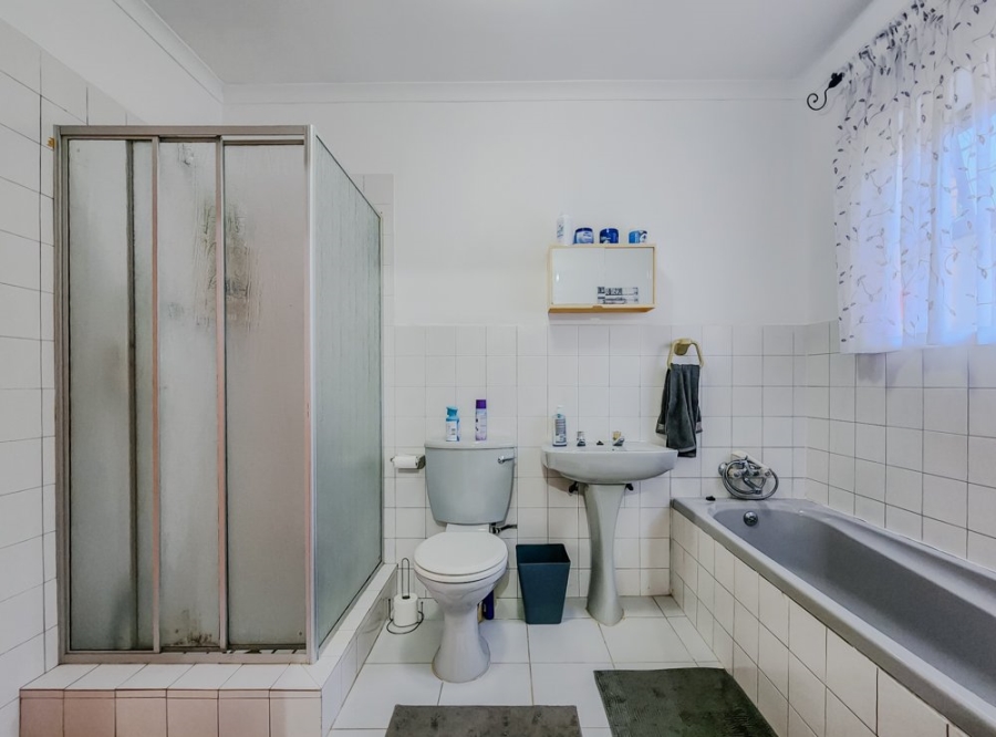 4 Bedroom Property for Sale in Durbanville Western Cape